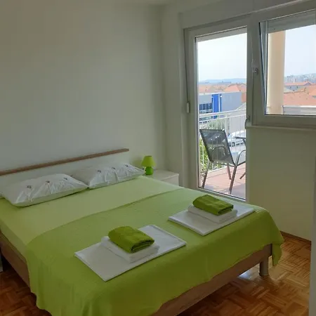 Apartment Roko *